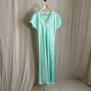 Vintage Natori Nightgown